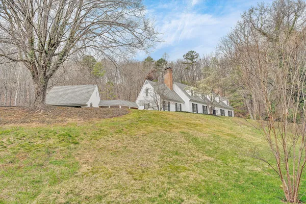 $999,999 | 5036 Cross Bow Circle, Roanoke, VA 24018