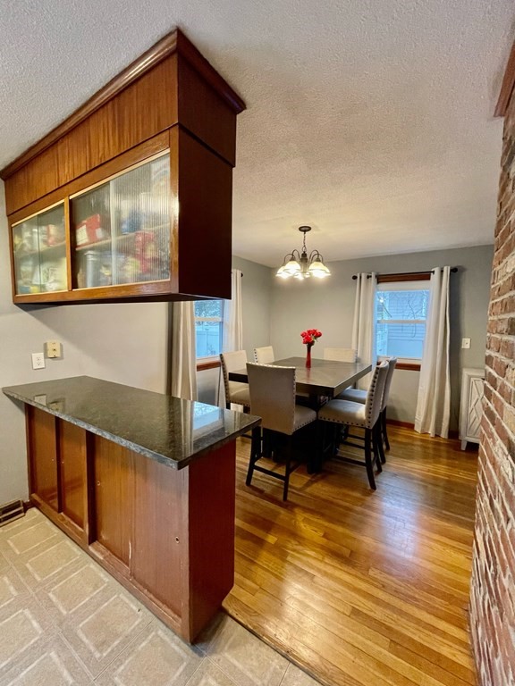 627 Winter Street Framingham, MA 01702 - Photo 7 of 30 Gallery Image 7