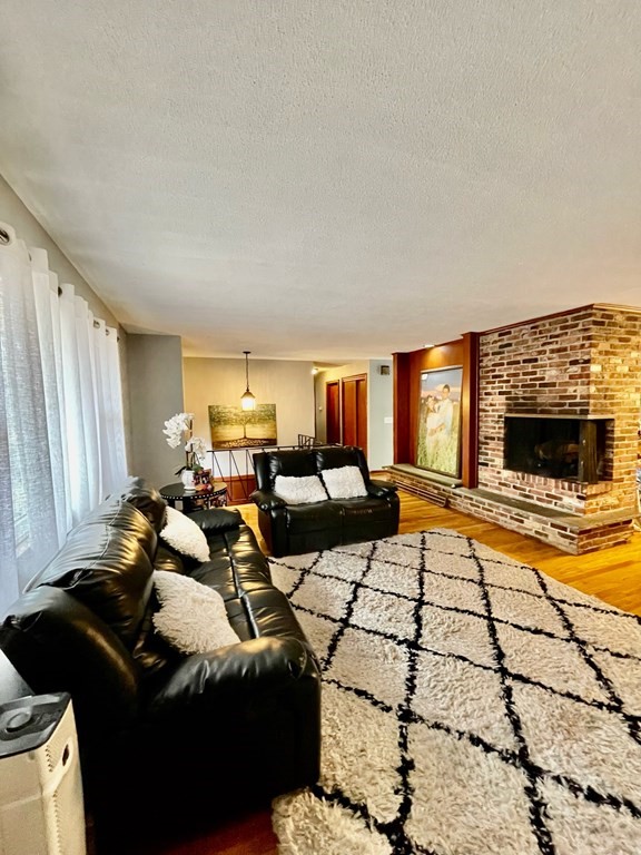 627 Winter Street Framingham, MA 01702 - Photo 10 of 30 Gallery Image 10