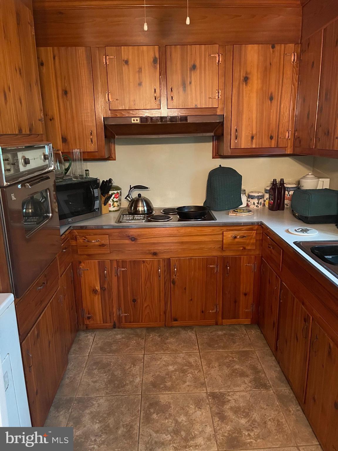 23104 Soundside Estates Road Deal Island, MD 21821 - Photo 22 of 37 Kitchen