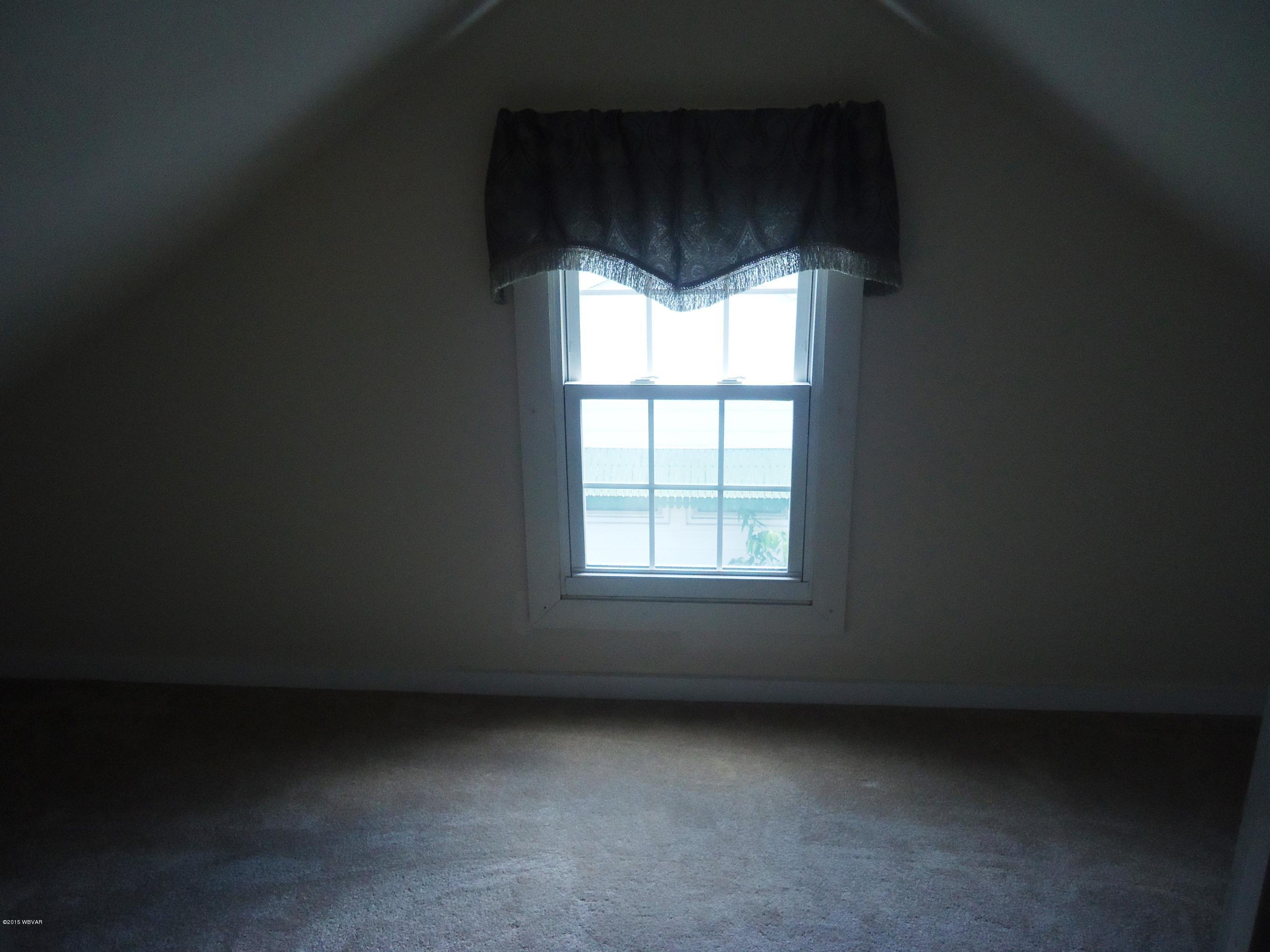 2128 Reed Street Williamsport, PA 17701 - Photo 13 of 15 Loft