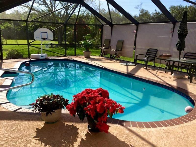 22682 Pickerel Circle Boca Raton, FL 33428 - Photo 4 of 20 Photo 4