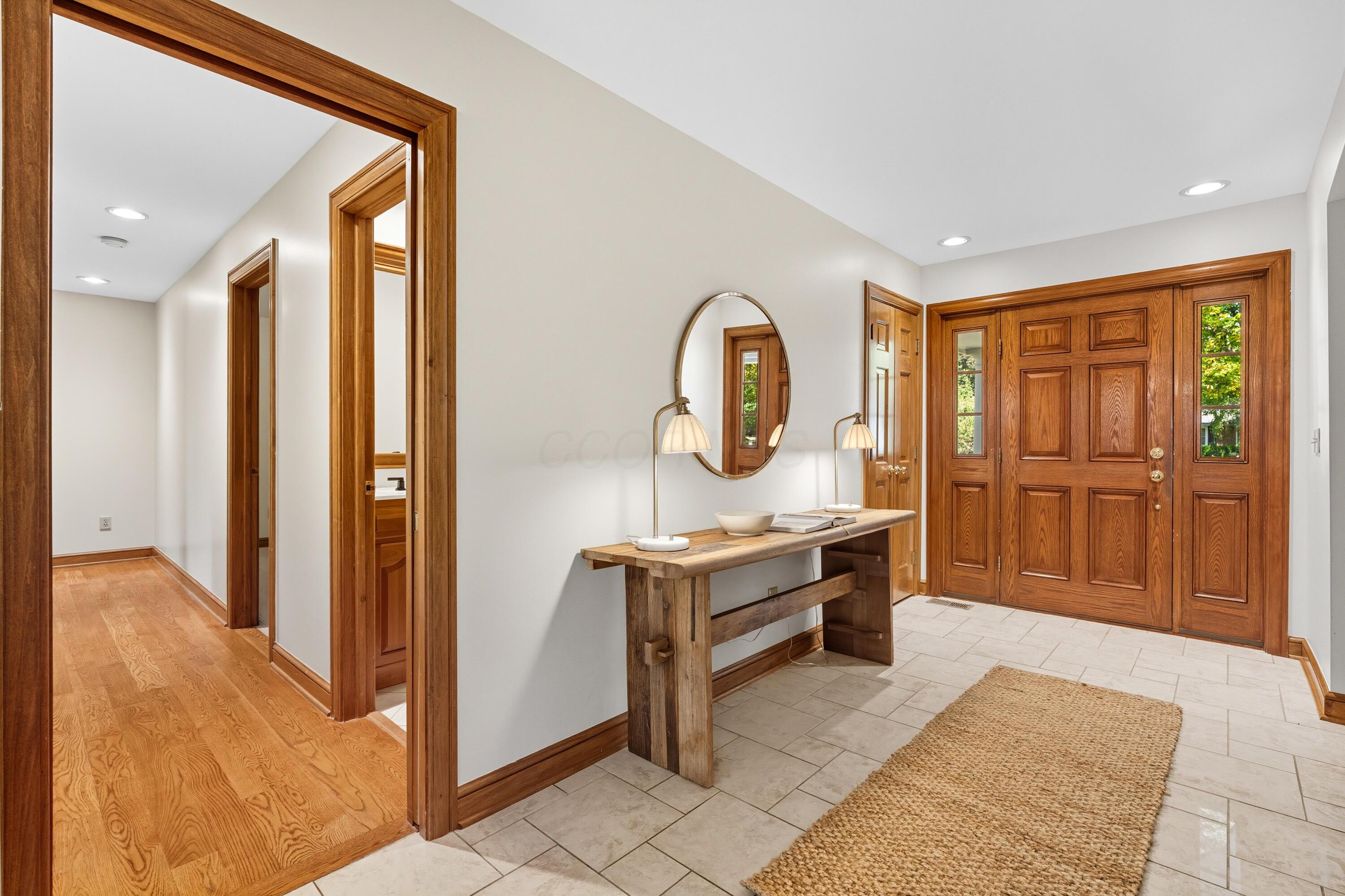 2197 Sheringham Road Columbus, OH 43220 - Photo 36 of 78 Entry | Hallway to Bedrooms