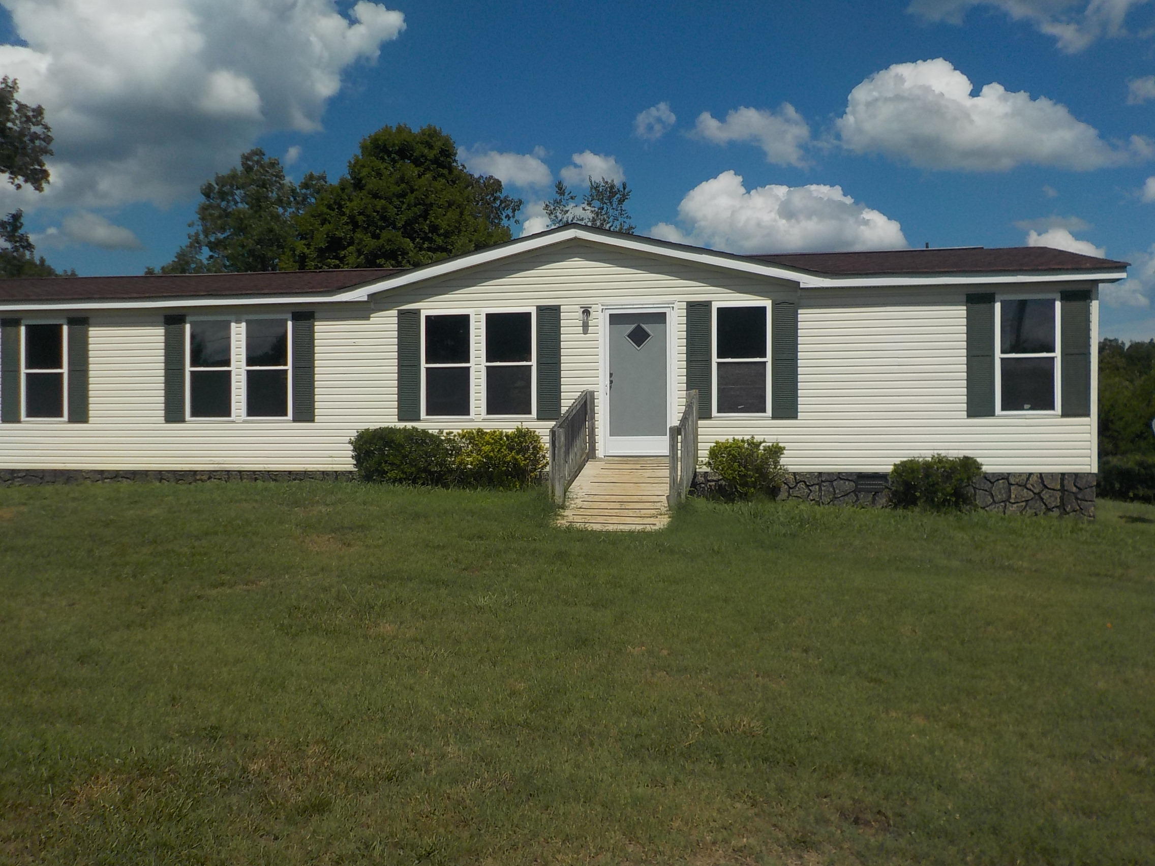 200 Rosedale Avenue Rutledge, TN 37861 - Photo 3 of 33 026
