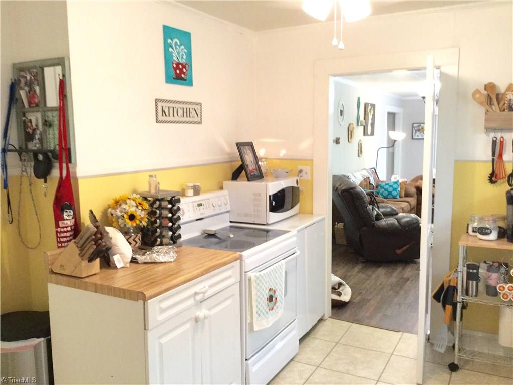 3788 Upper Lake Road Thomasville, NC 27360 - Photo 15 of 26 Gallery Image 15