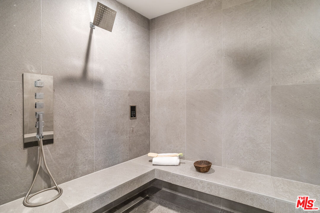 9406 Lloydcrest Drive Beverly Hills, CA 90210 - Photo 47 of 52 a bathroom with a shower