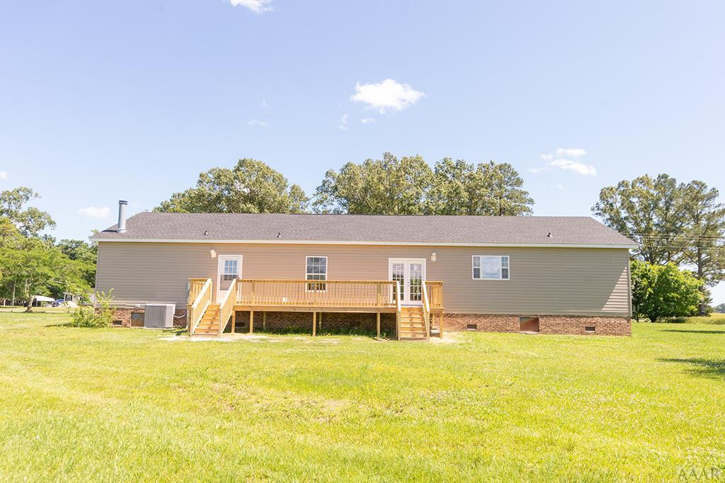279 Deep Creek Road Hertford, NC 27944 - Photo 2 of 40 Back Deck