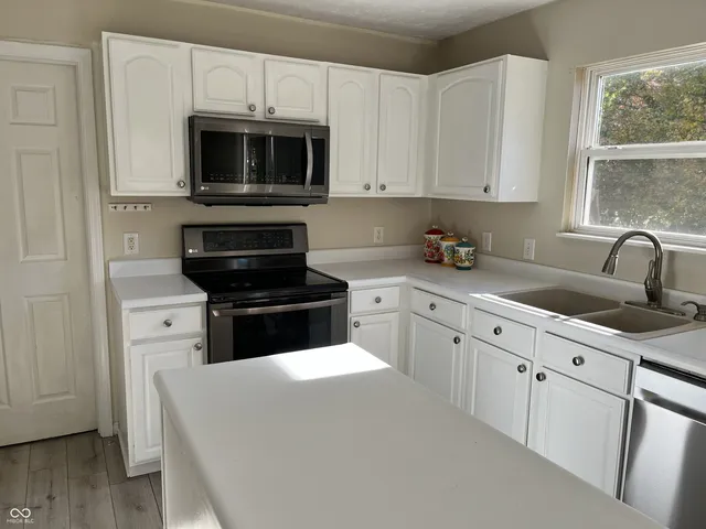 $323,999 | 5824 Thompson Park Boulevard, Indianapolis, IN 46237