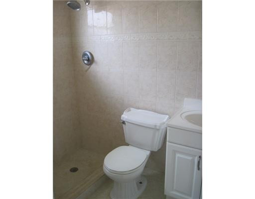 22316 Southwest 62nd Avenue Boca Raton, FL 33428 - Photo 9 of 10 Bathroom