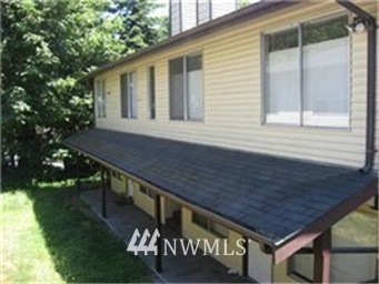 9013 236th Street Southwest Edmonds, WA 98026 - Photo 1 of 1 Gallery Image 1