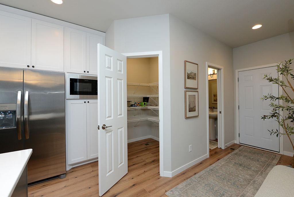 3707 Merrifield Drive South Fargo, ND 58104 - Photo 11 of 33