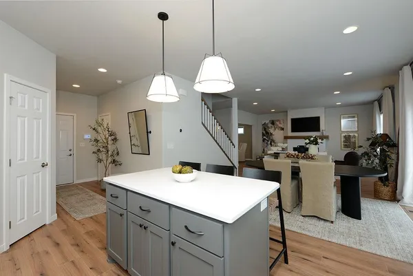 $699,900 | 3707 Merrifield Drive South, Fargo, ND 58104