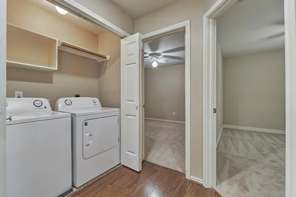 $1,995 | 231 Blushwood Place, The Woodlands, TX 77382