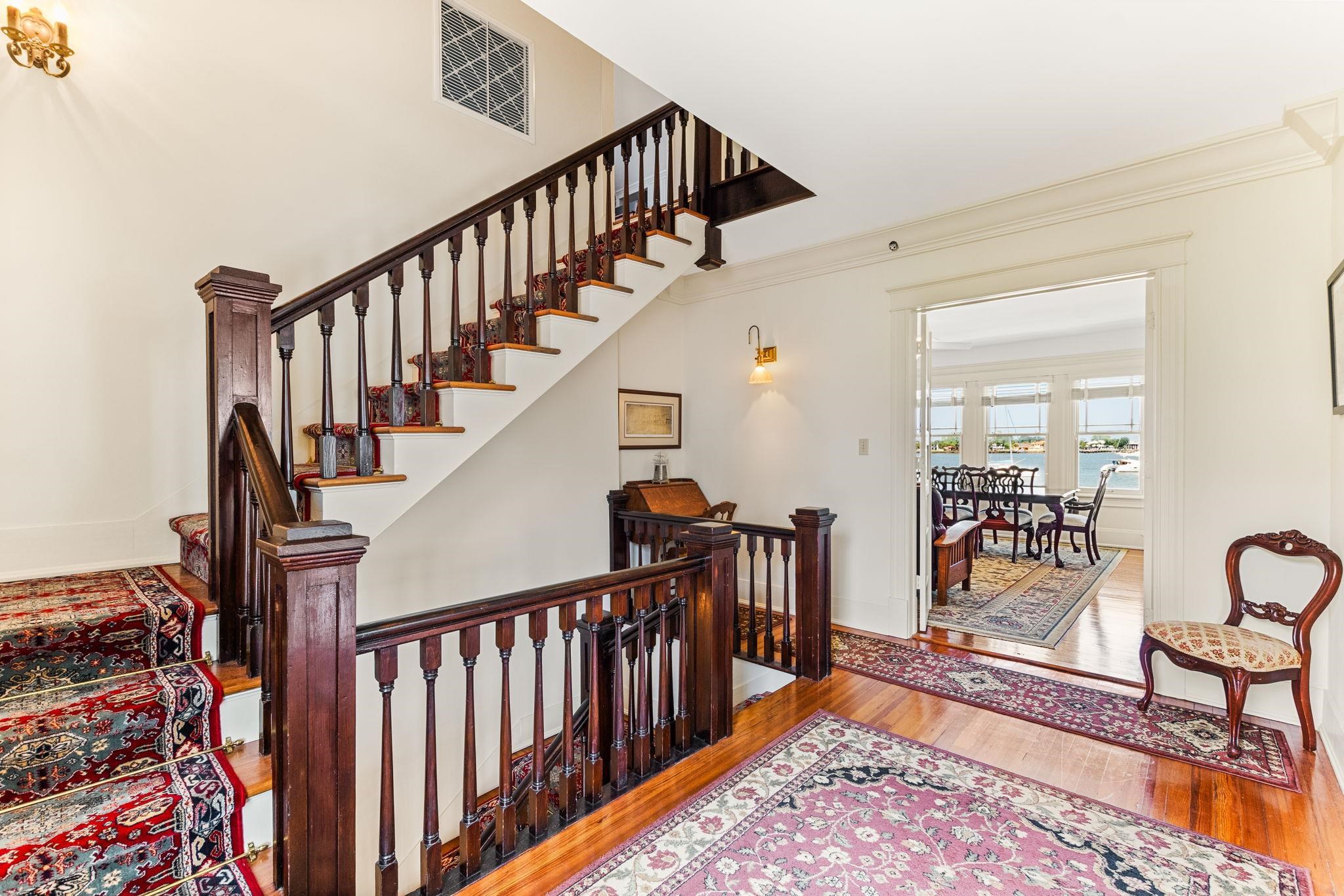 178 Avenida Menendez St. Augustine, FL 32084 - Photo 15 of 42 a view of entryway