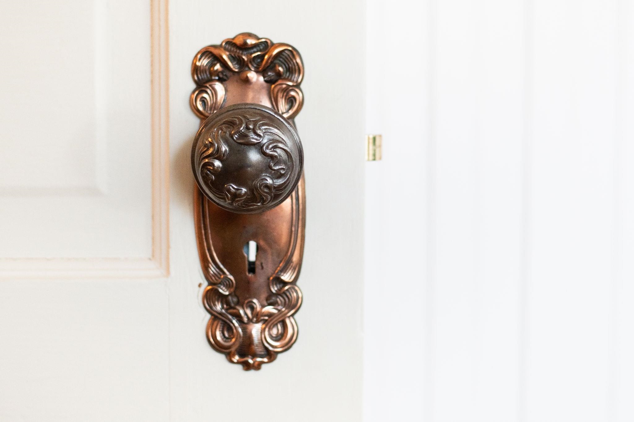 178 Avenida Menendez St. Augustine, FL 32084 - Photo 37 of 42 a view of a chandelier in a bathroom