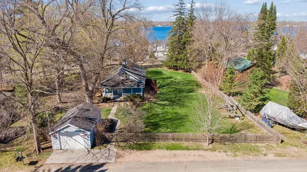 $775,000 | 3142 Brooks Lane, Wayzata, MN 55391