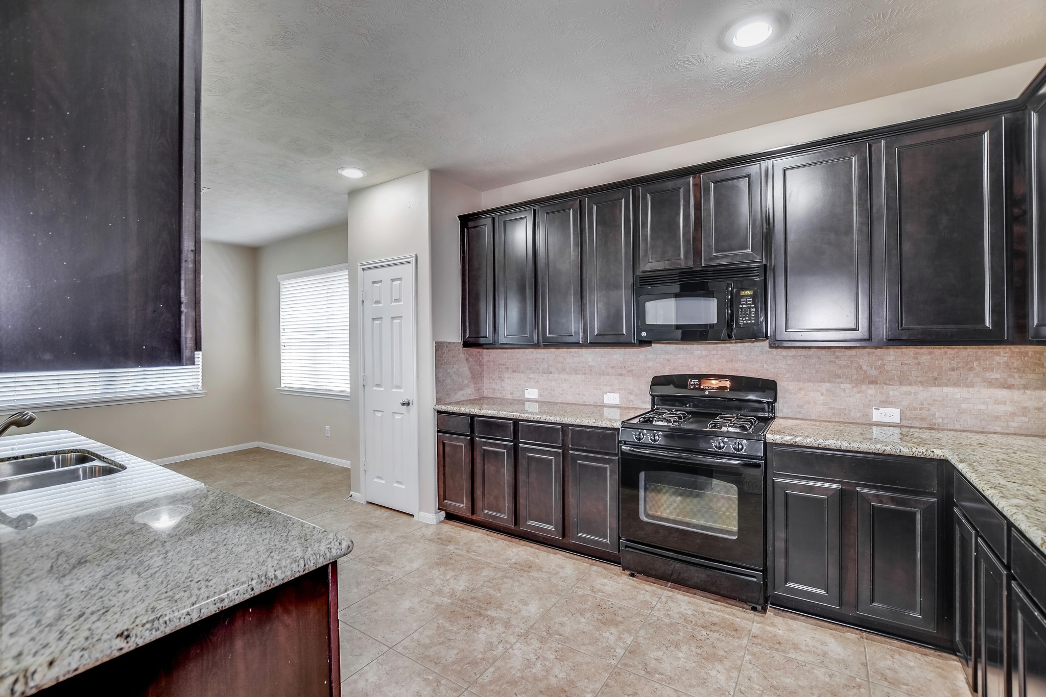 5210 Lakota Trail Spring, TX 77388 - Photo 19 of 38