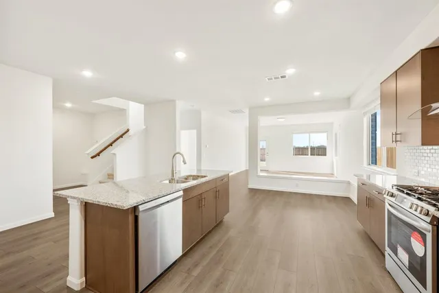 $347,010 | 224 Eagle Vw Lane, Commerce, TX 75428