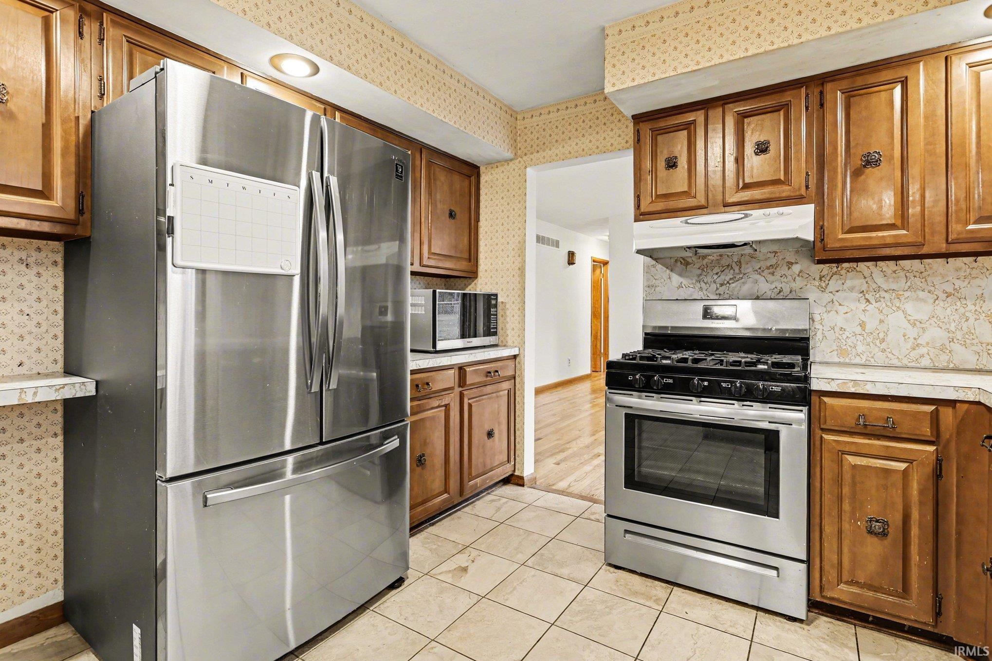 51815 Bittersweet Road Granger, IN 46530 - Photo 9 of 29