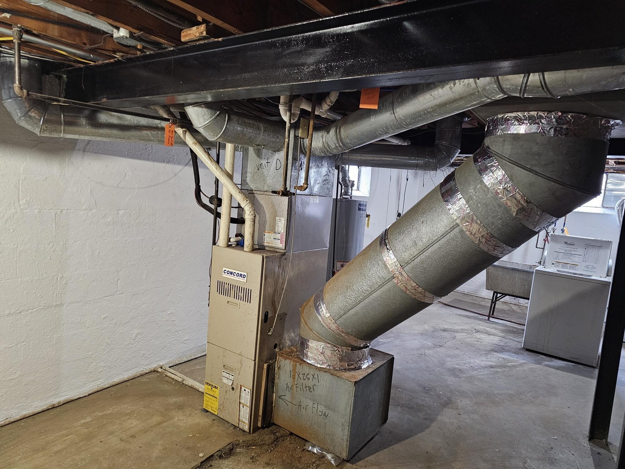 1156 South Cassingham Road Columbus, OH 43209 - Photo 12 of 20 1156DFurnace