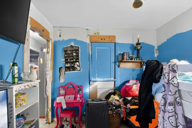 $109,500 | 17002 Woodacre Drive, Houston, TX 77049