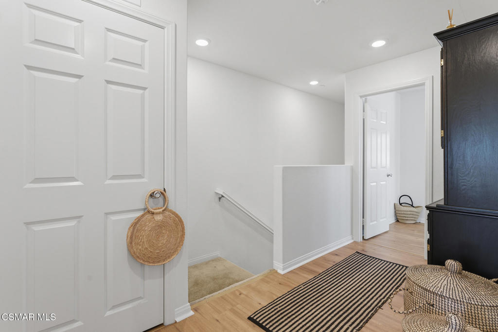 512 Mulberry Lane Fillmore, CA 93015 - Photo 26 of 54 a view of bathroom
