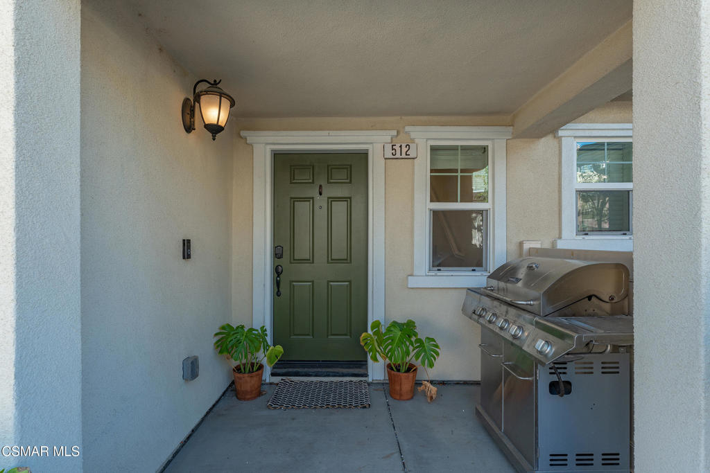 512 Mulberry Lane Fillmore, CA 93015 - Photo 3 of 54
