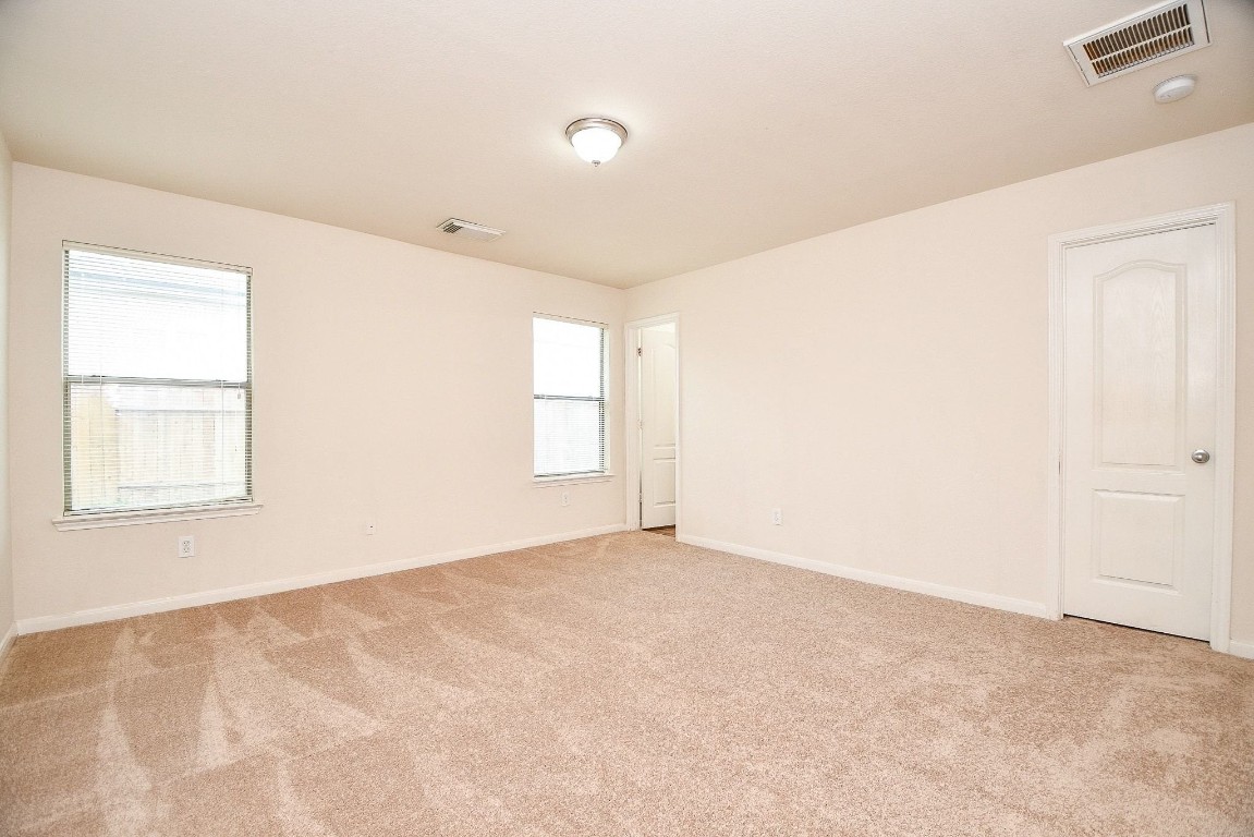 29530 Legends Glen Drive Spring, TX 77386 - Photo 28 of 50 an empty room with windows