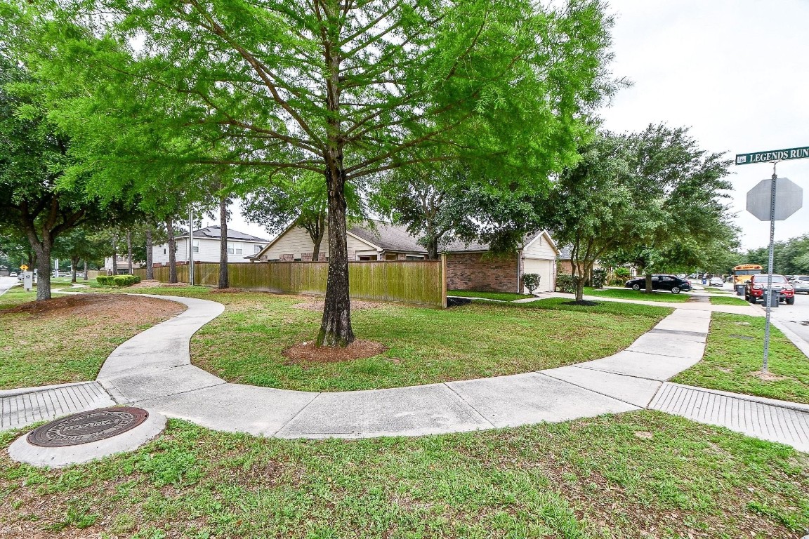 29530 Legends Glen Drive Spring, TX 77386 - Photo 50 of 50 a view of a garden with trees