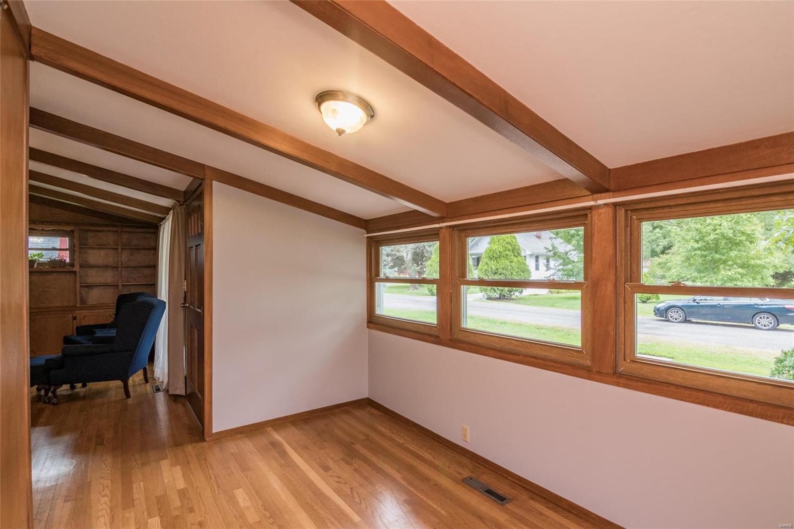 15 Maple Street Moro, IL 62067 - Photo 11 of 35 Gallery Image 11