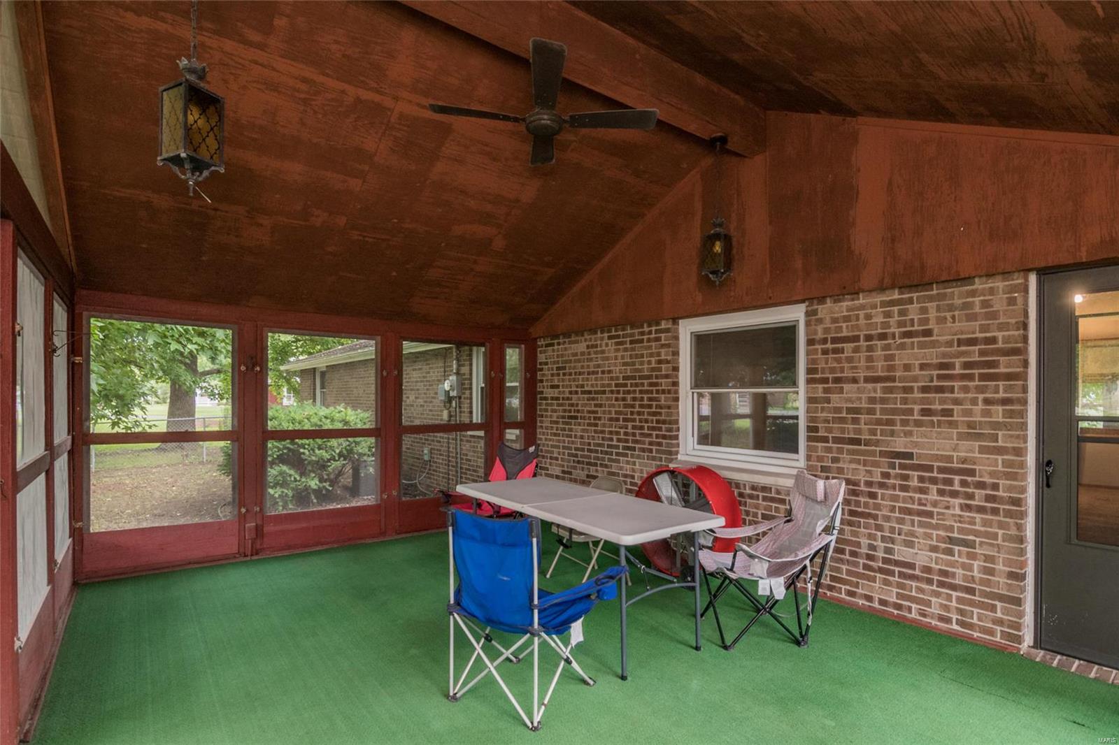 15 Maple Street Moro, IL 62067 - Photo 21 of 35 Gallery Image 21