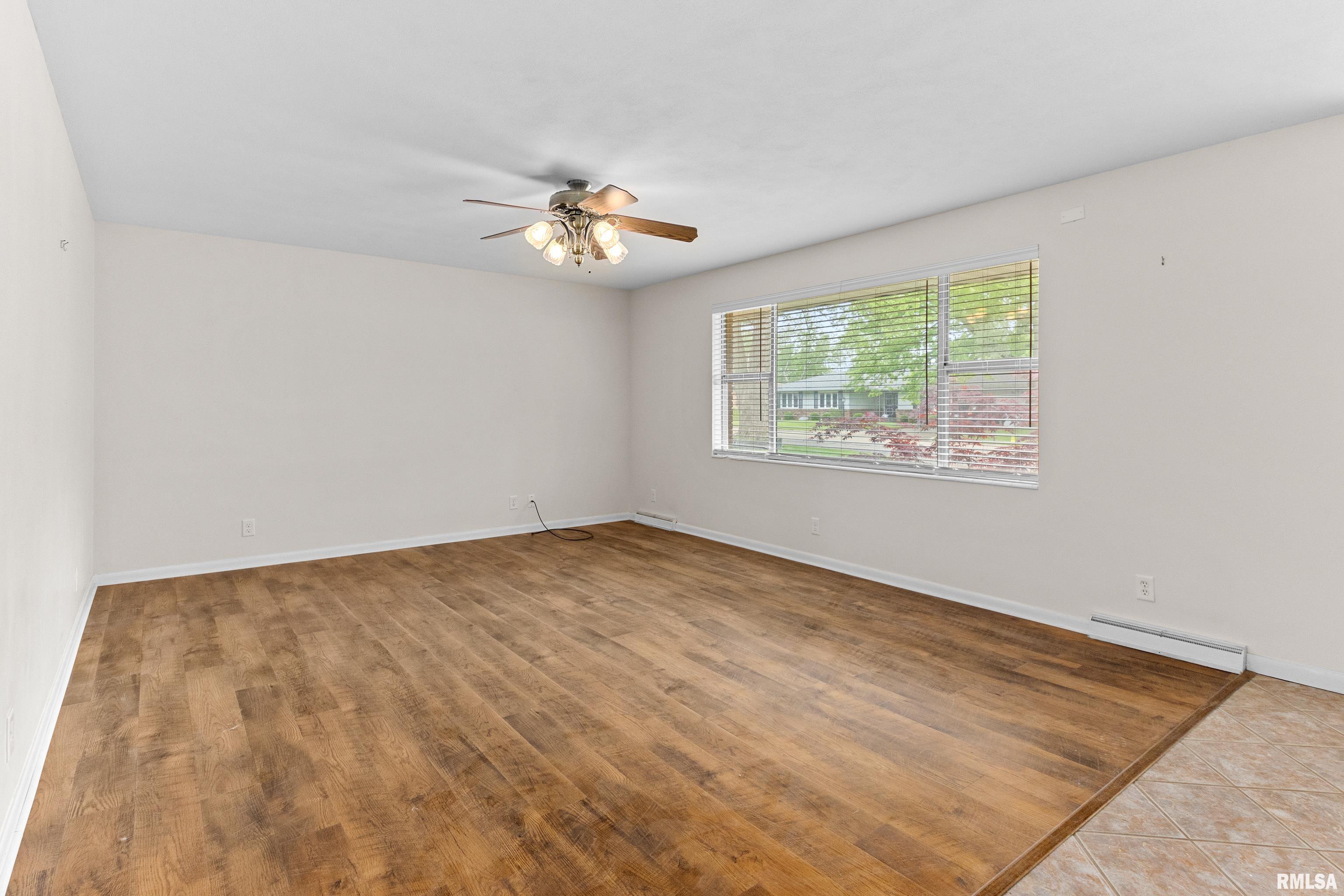 106 South Rustic Road East Peoria, IL 61611 - Photo 11 of 36