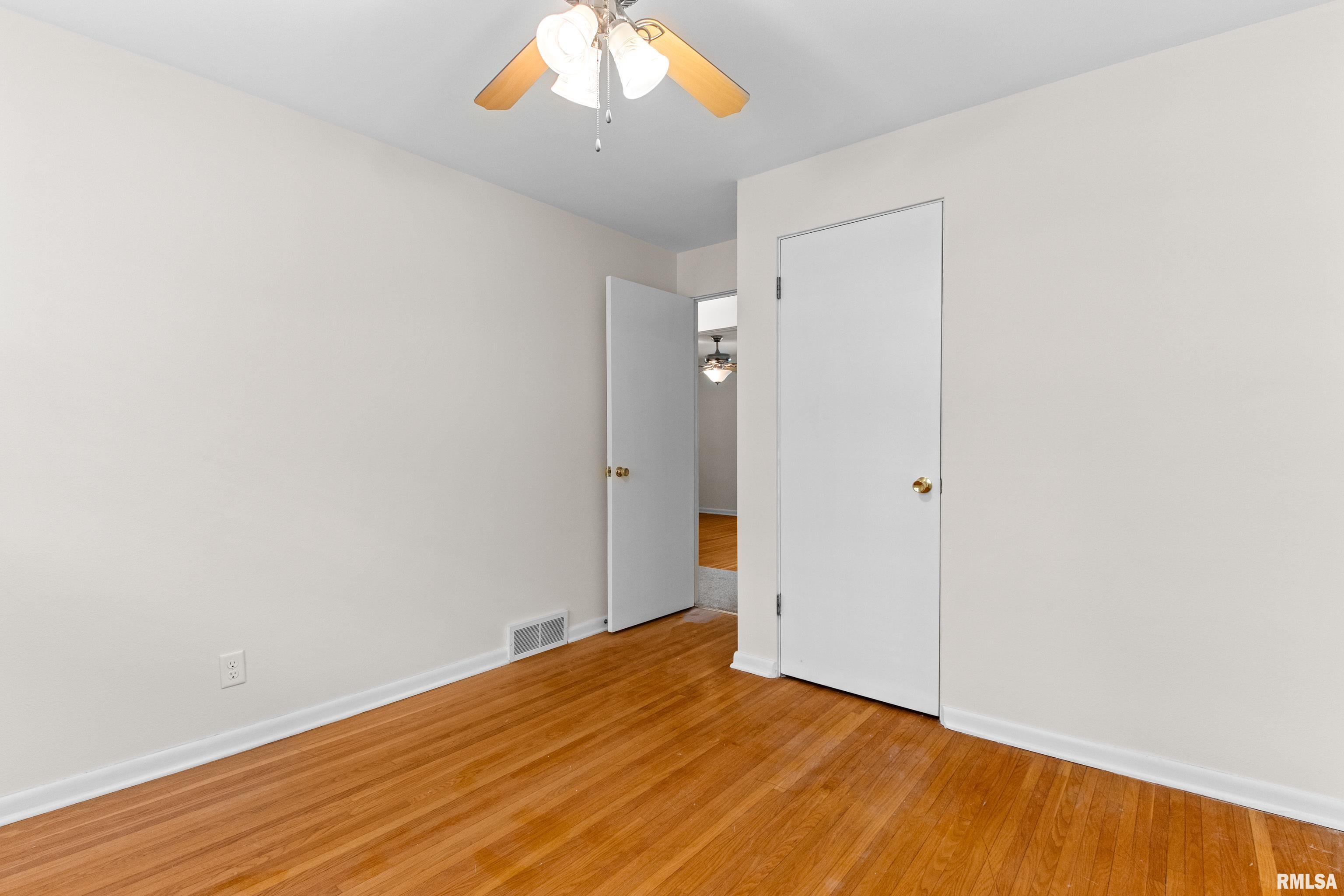 106 South Rustic Road East Peoria, IL 61611 - Photo 24 of 36