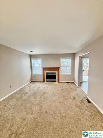 $2,450 | 207 Stephanie Drive, Easton, PA 18045