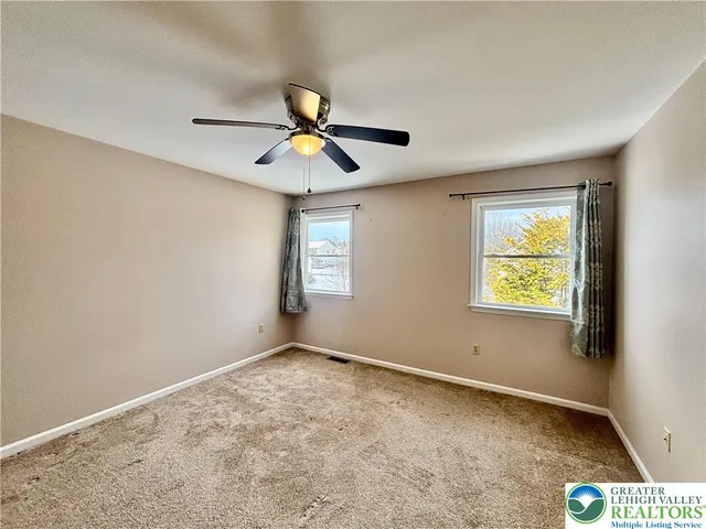 $2,450 | 207 Stephanie Drive, Easton, PA 18045