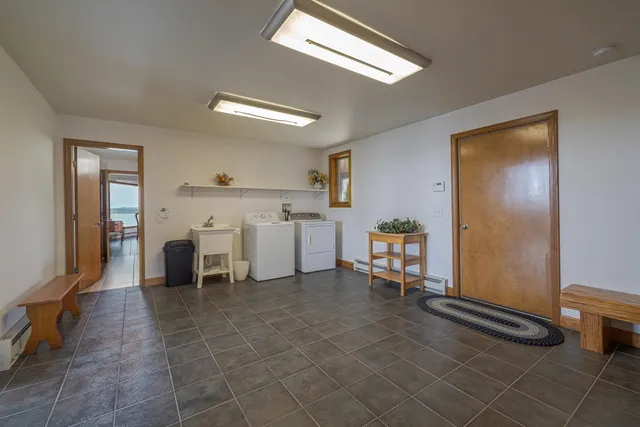 $2,700,000 | 800 Summer Harbor Road, Winter Harbor, ME 04693