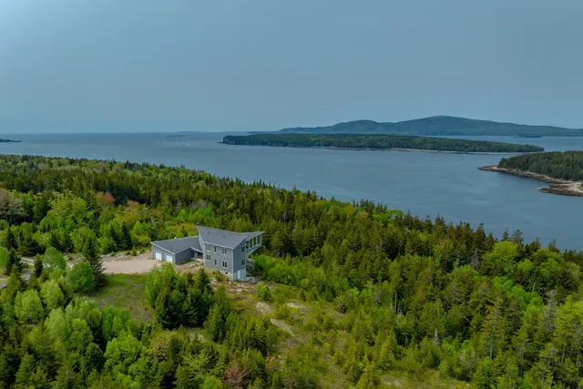 $2,700,000 | 800 Summer Harbor Road, Winter Harbor, ME 04693