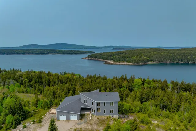 $2,700,000 | 800 Summer Harbor Road, Winter Harbor, ME 04693