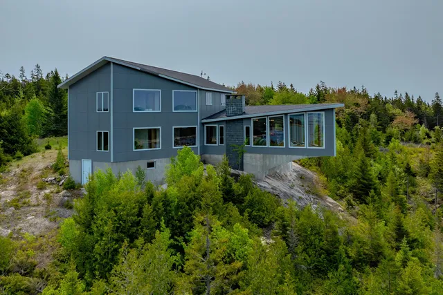 $2,700,000 | 800 Summer Harbor Road, Winter Harbor, ME 04693