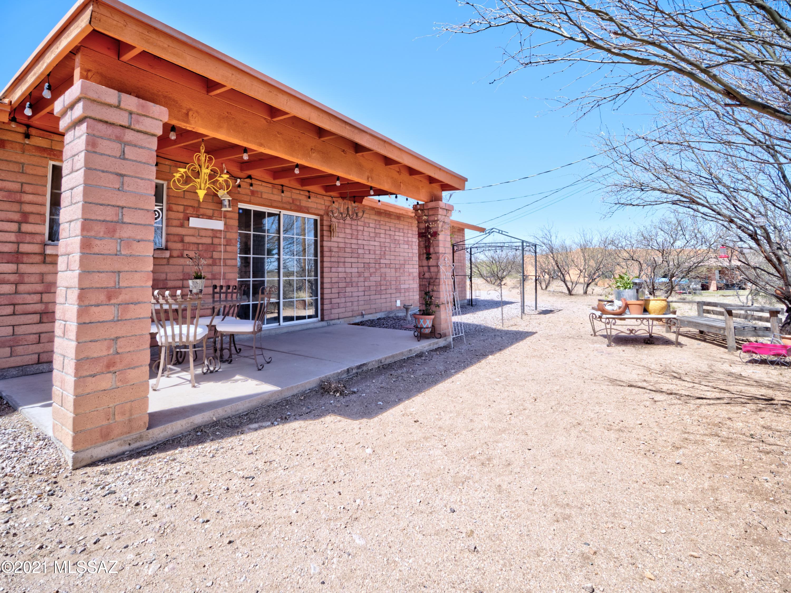1247 Calle Tubatana Rio Rico, AZ 85648 - Photo 10 of 24 Gallery Image 10