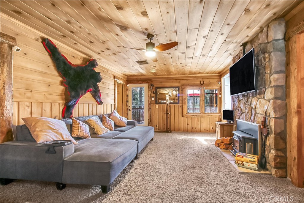 39222 Arapahoe Road Fawnskin, CA 92333 - Photo 13 of 20