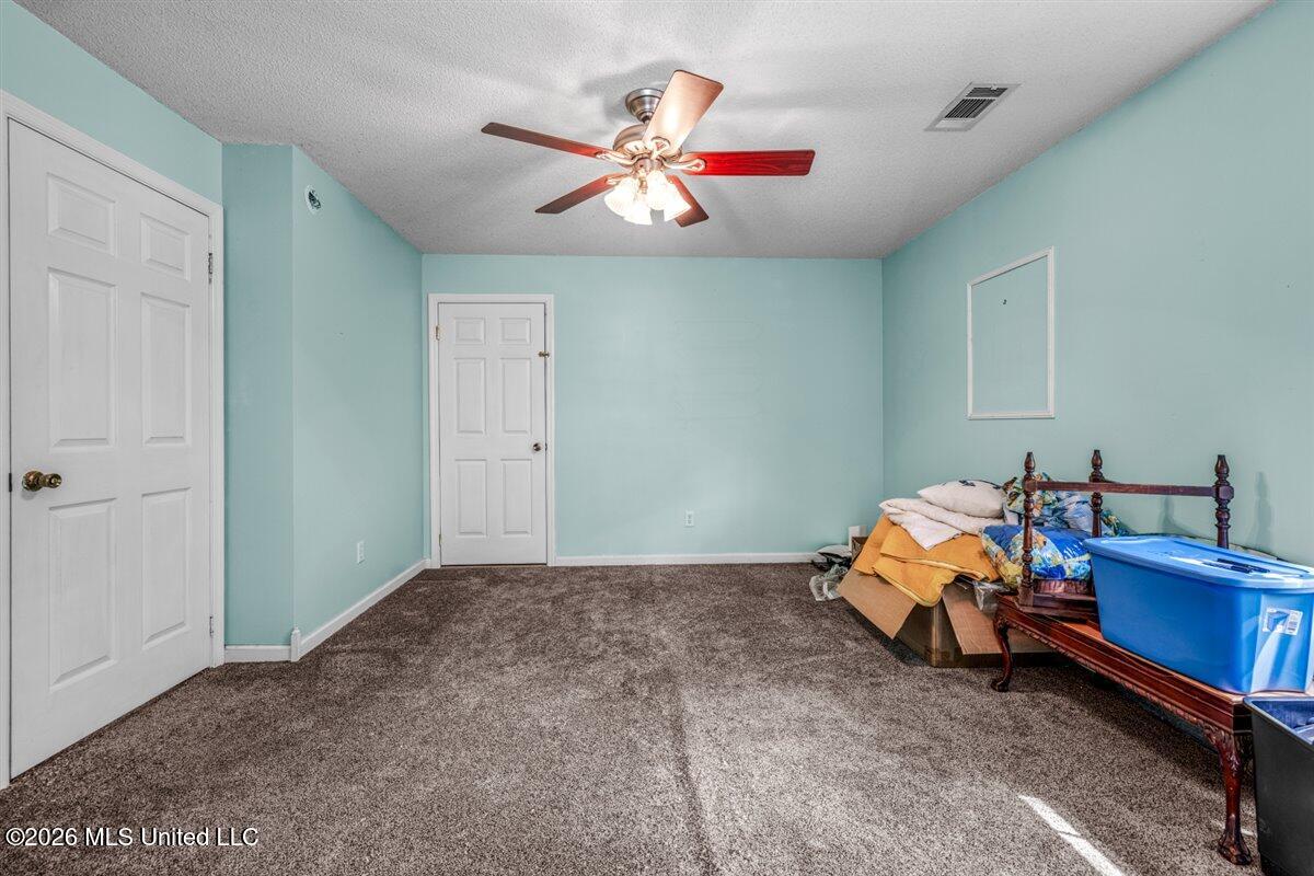 3876 Kyle Lane Hernando, MS 38632 - Photo 35 of 52 28-R5C_3643