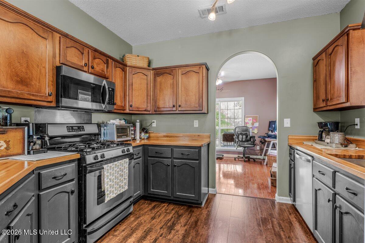 3876 Kyle Lane Hernando, MS 38632 - Photo 45 of 52 38-R5C_3676