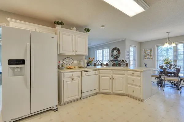 $569,900 | 227 Saddlebrook Drive, Moore, SC 29369