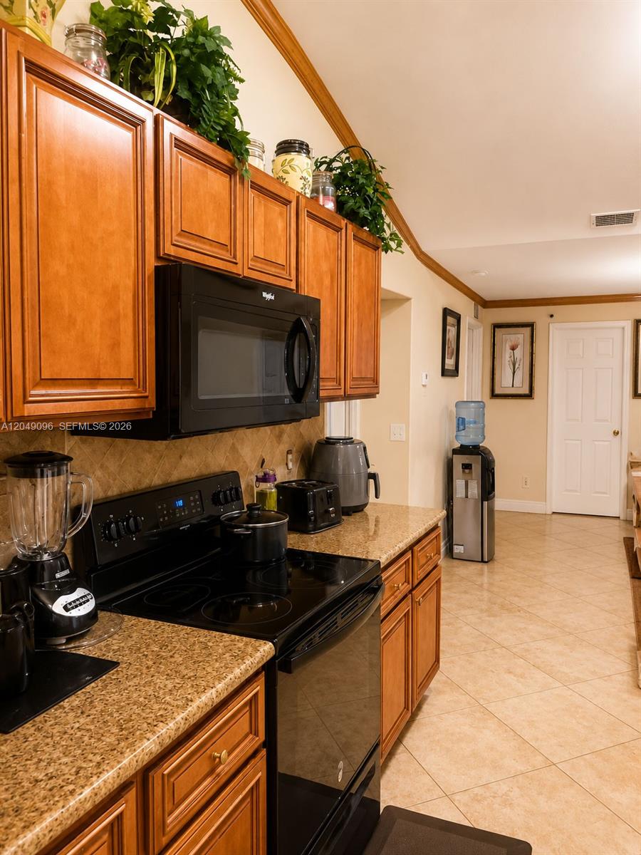 2903 19th Street Southwest Lehigh Acres, FL 33976 - Photo 8 of 16
