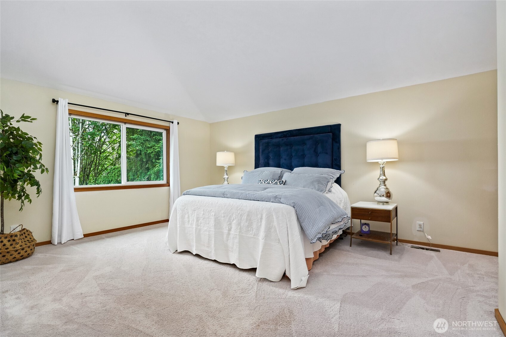 15609 92nd Court Northeast Bothell, WA 98011 - Photo 18 of 40