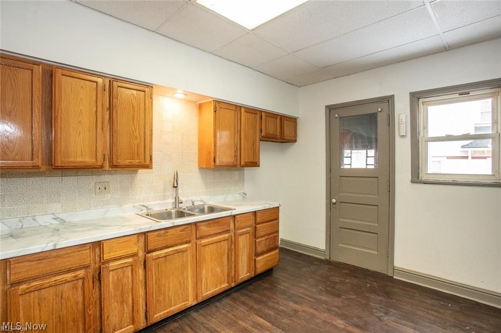 1671 Lee Road Cleveland Heights, OH 44118 - Photo 32 of 49