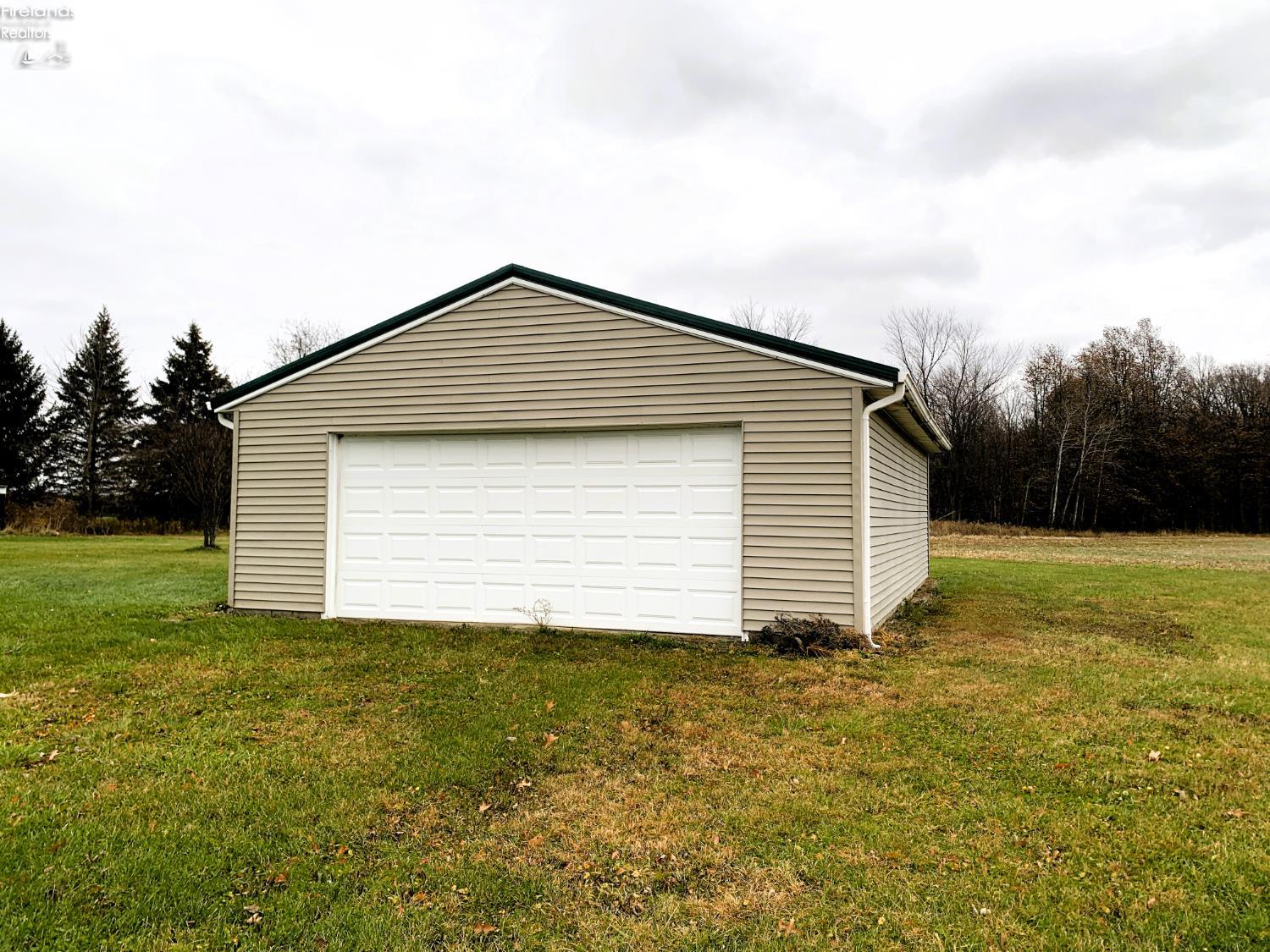 2860 Derussey Road Collins, OH 44826 - Photo 2 of 34 Gallery Image 2