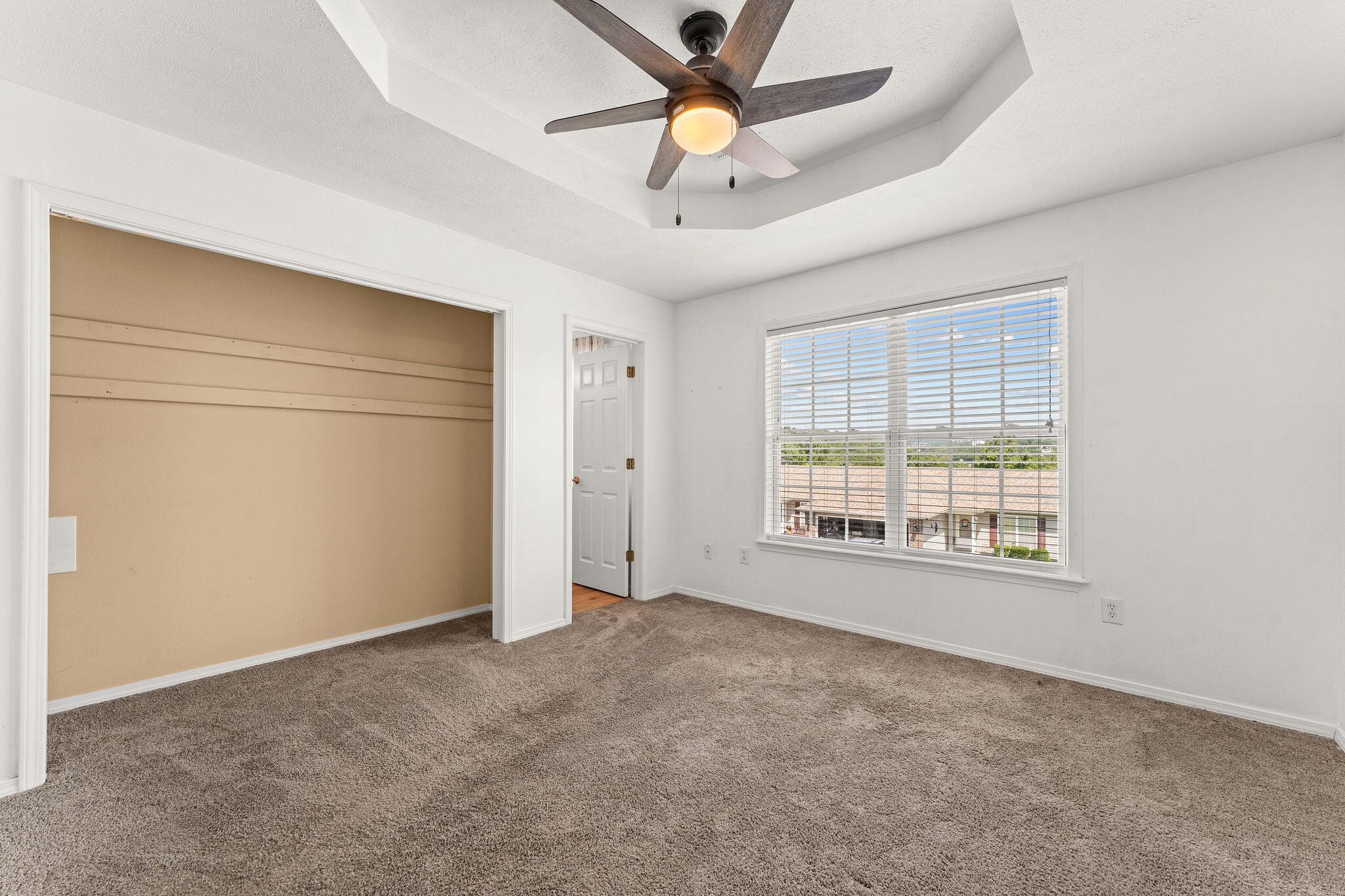 577 Van Buren Road, Unit 1 Branson, MO 65616 - Photo 18 of 50 Primary Bedroom