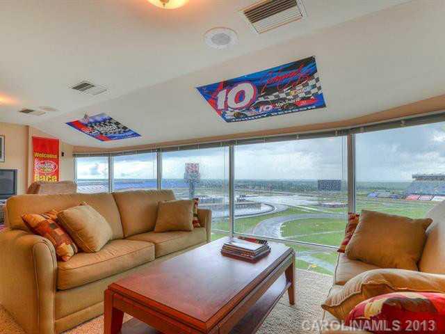 4721 Morehead Road, Unit 402 Concord, NC 28027 - Photo 4 of 16 Gallery Image 4